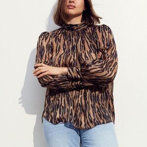 H&M Leopard Print Pattern Blouse Light Brown Crepe Sheer Long Sleeve Size Small